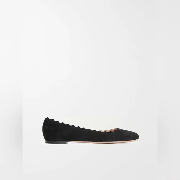 Chloe Lauren scalloped suede ballet flats woman’s SZ. 6