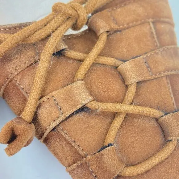 CHRISTIAN LOUBOUTIN Suede Ballet Flats in Tan - Size 36/6