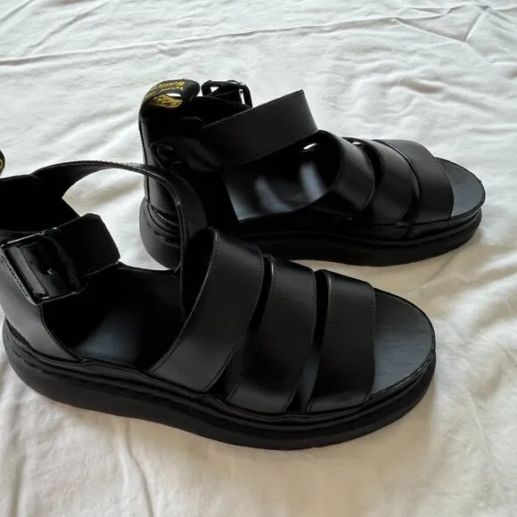 CLARISSA II WOMEN'S LEATHER STRAP SANDALS NWOT size 42 EU/Women's 10 US
