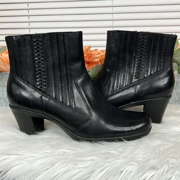 CLARKS 83576 Black Leather Casual Boots Size 9.5