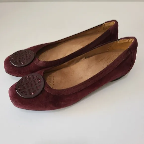 Clarks‎ Artisan Ballet Flats Burgundy Suede Size 7