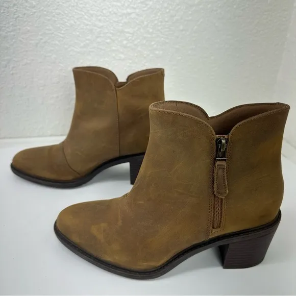Clarks Collection Women's Ankle Boots 10 M Brown Leather Side Zip Heels