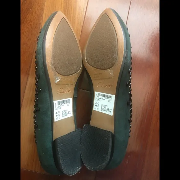Clarks Dark Green Suede Flats