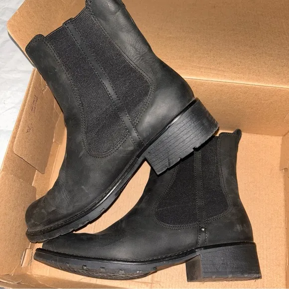 Clarks Tilden Zip II Boots