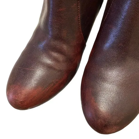 Clarks Women's Crystal Quartz Chelsea Burgundy Ankle Boots Sz 6.5