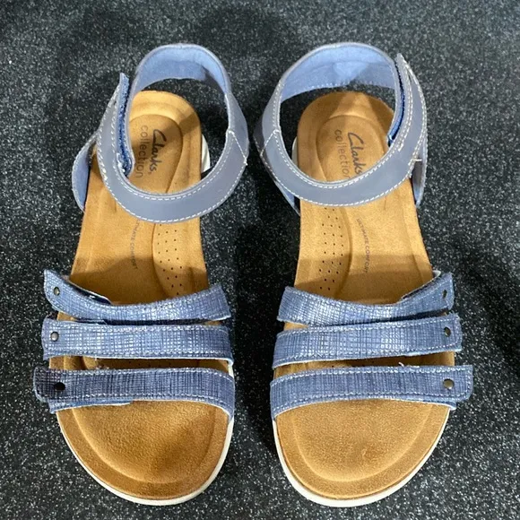 Clarks Women’s Leather Sandals Size 8.5