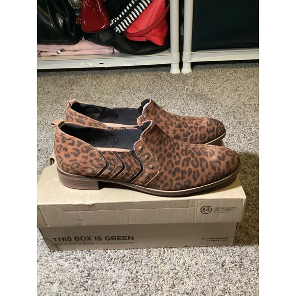 Clarks Women's Leopard Print Slip-On Shoes Multicolor Casual Flats