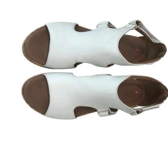 Clarks Unstructured Women's Un Plaza Strap Leather Adjustable Wedge Sandals 9M