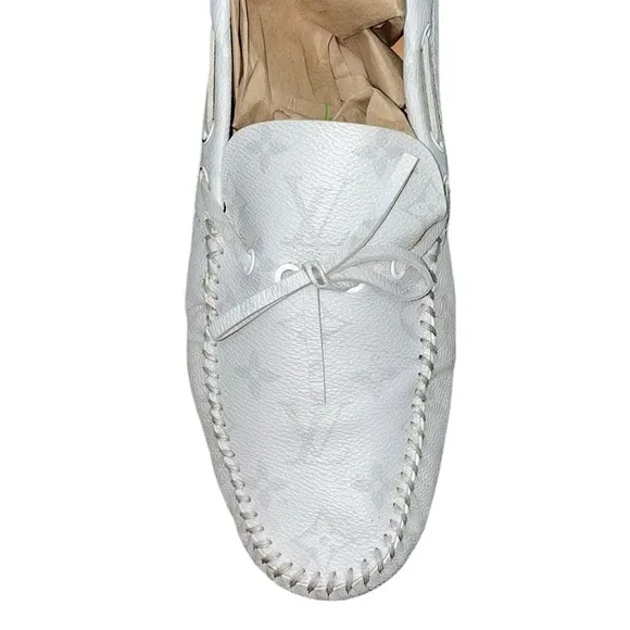 Classic Louis Vuitton White Monogram Canvas Arizona Moccasin Loafers size 8.5