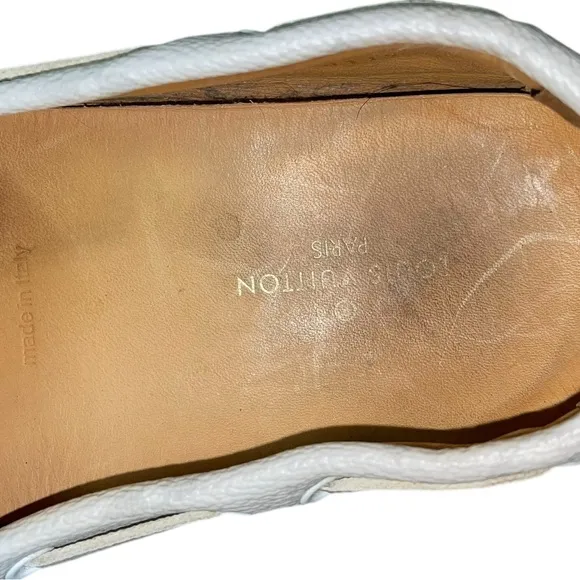 Classic Louis Vuitton White Monogram Canvas Arizona Moccasin Loafers size 8.5