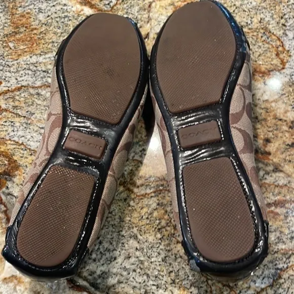 Coach &quot;Helen&quot; loafers, size 7.5 monogram Coach logo C