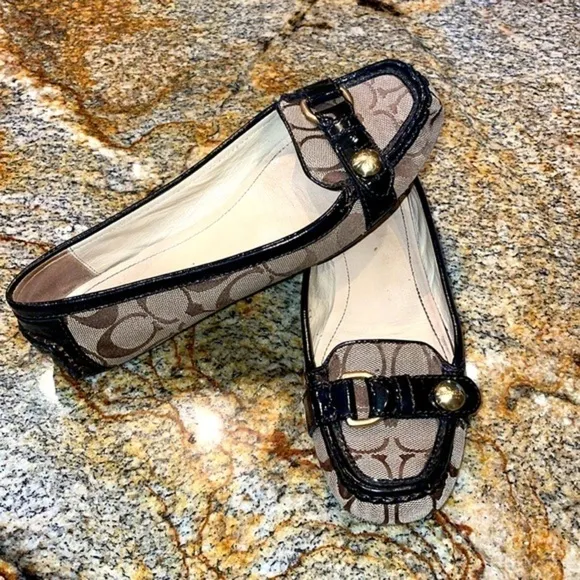 Coach &quot;Helen&quot; loafers, size 7.5 monogram Coach logo C