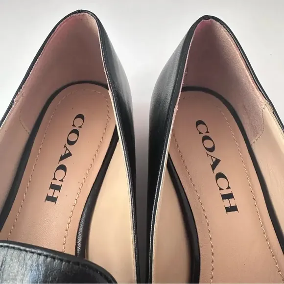Coach Isabel Loafers in Black Leather Size 5B