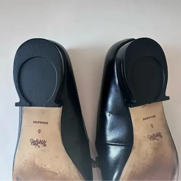 Coach Isabel Loafers in Black Leather Size 5B