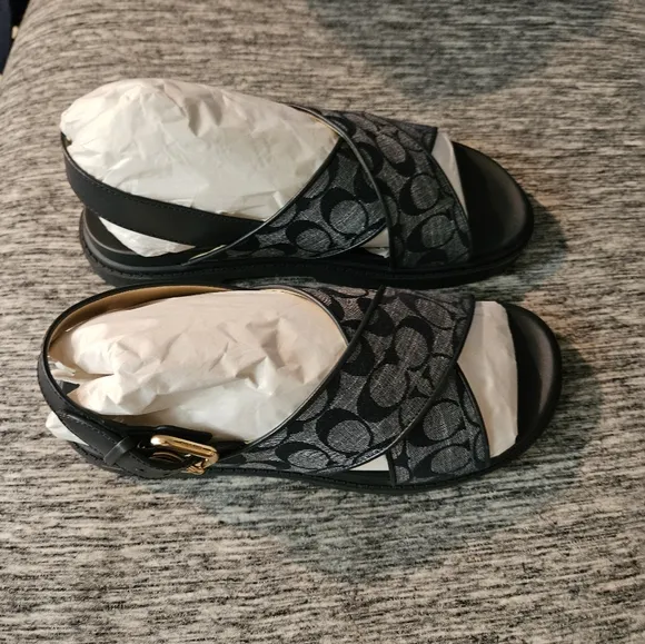 Coach sandals Firm Price