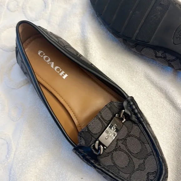 COACH Signature Black Moccasin Loafers Monogram women size 8.5-9