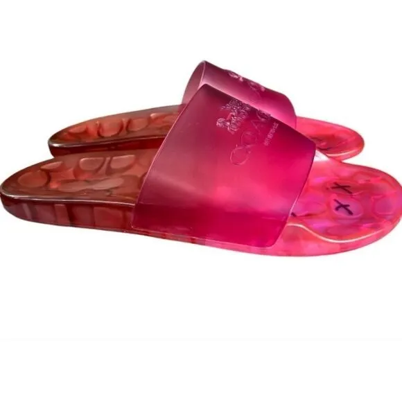 Coach slides magenta size 9