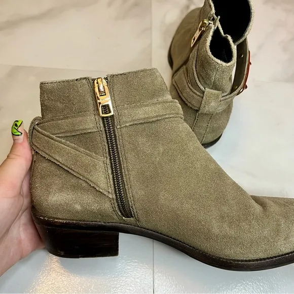 Coach Women's Size 7.5 Coleen Suede Leather Side Zip Ankle Boots Taupe