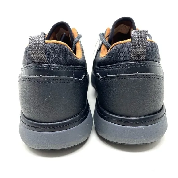 Cobb Hill WOMEN'S SKYLAR WATERPROOF LOW LACE-UP SNEAKER Black WIDE