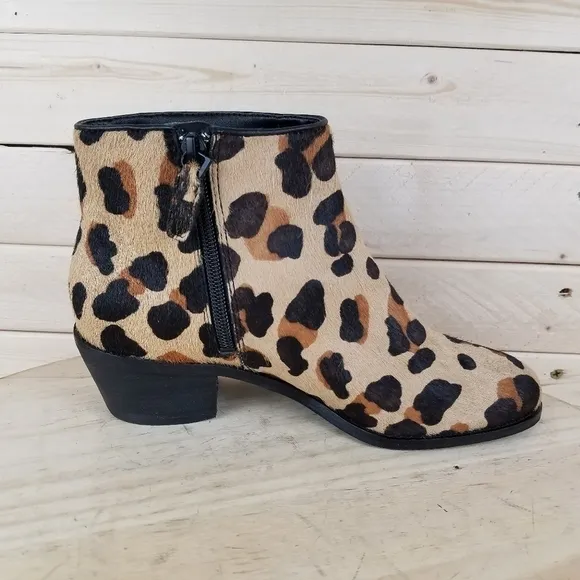 Cole Haan 5.5 US Joanna Genuine Calf Hair/Fur Bootie Boot W18105 Side Zip Jaguar