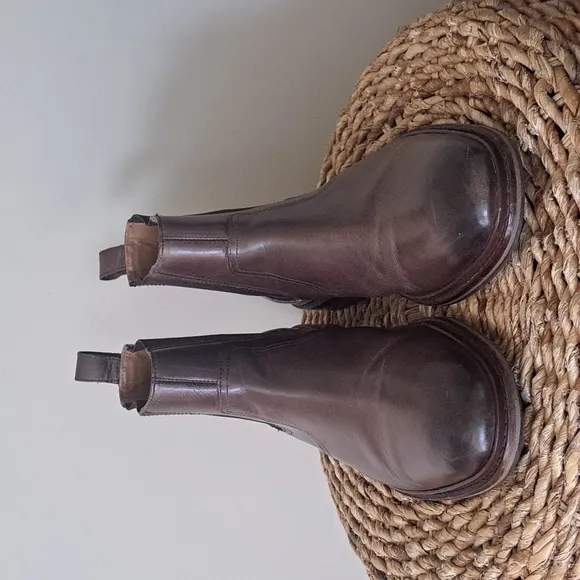 Cole Haan Mens Brown Leather Pull On Chelsea Boots Elastic Panels S-10