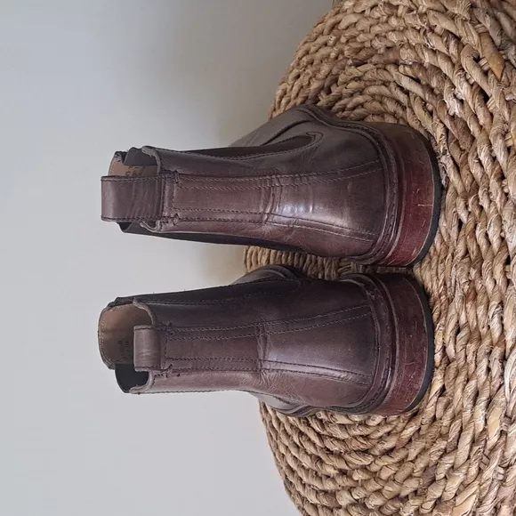 Cole Haan Mens Brown Leather Pull On Chelsea Boots Elastic Panels S-10
