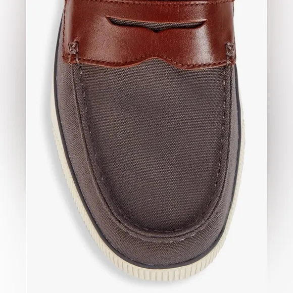 Cole haan men’s grey &amp;‎ brown nantucket penny loafers new size 10.5 brand new