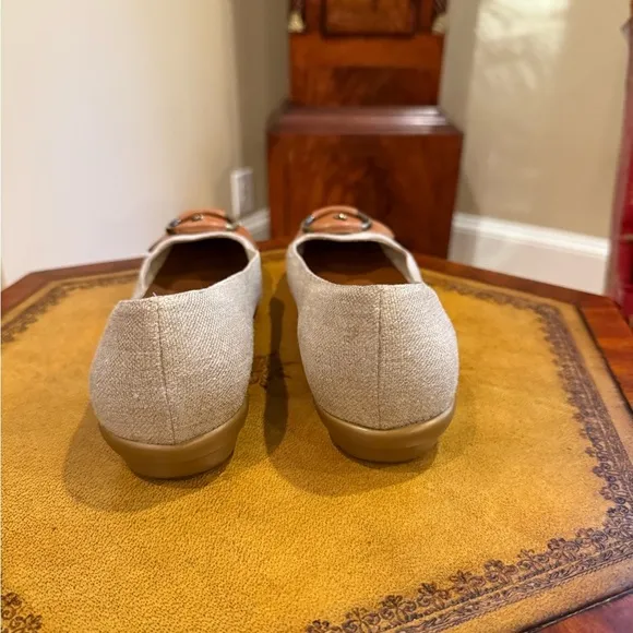 Cole Haan Nike Air Genie size 9.5 Gold metallic brushed canvas MSRP $275