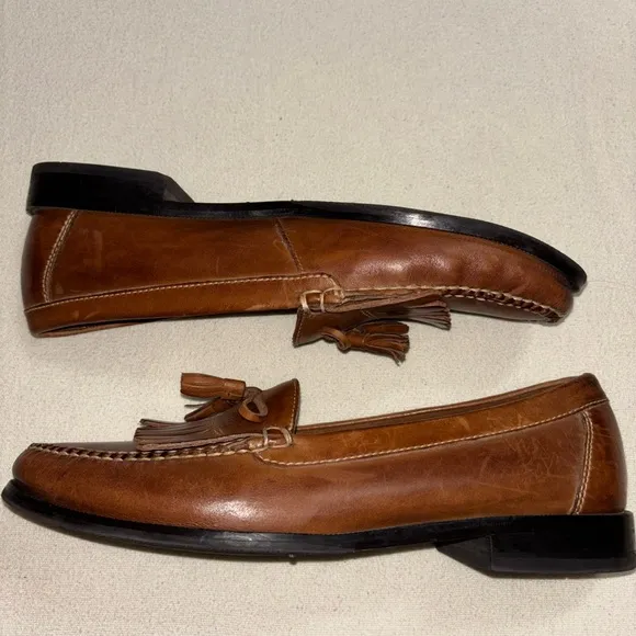 COLE HAAN Saddle Tan Kilt Tassel Leather Dwight‎ Loafers Men’s Sz13M EUC Preppy