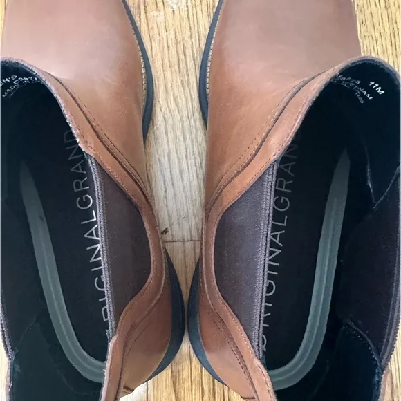 Cole Haan - Size 11 - Chelsea Boots.  Brand New, Never Worn