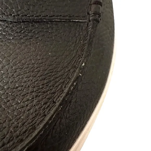 Cole Haan Woman’s Black Nantucket Loafers Size 8.5