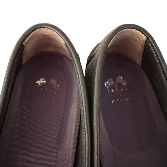 Cole Haan Woman’s Black Nantucket Loafers Size 8.5