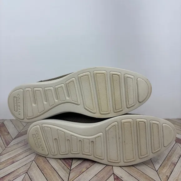 Cole Haan| women’s Brown Loafers with Slip-On Design and Breathable Upper Sz 6.5