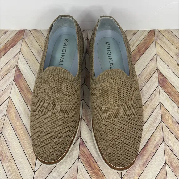 Cole Haan| women’s Brown Loafers with Slip-On Design and Breathable Upper Sz 6.5