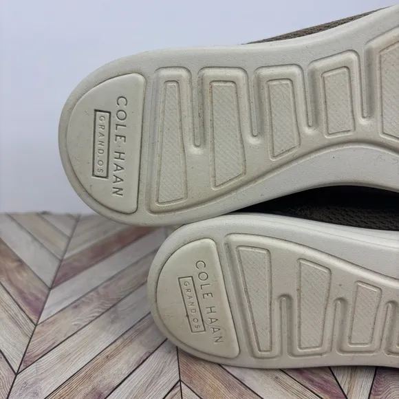 Cole Haan| women’s Brown Loafers with Slip-On Design and Breathable Upper Sz 6.5