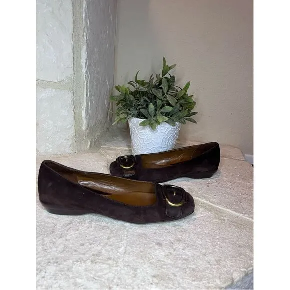 Cole Haan brown suede flats with bronze buckle sz 7.5 AA