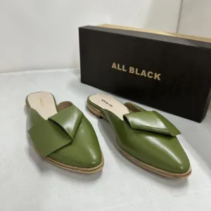 Contemporary Chic Olive Green Leather Half Bow Mule Sandals (8.5)