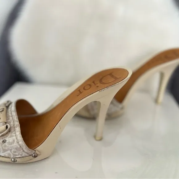 COPY - CHRISTIAN DIOR  Leather Slides Mules Sandals