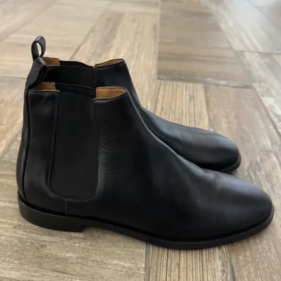 COPY - Everlane The New Modern Chelsea Boots Black size 7.5