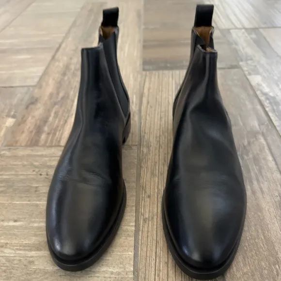 COPY - Everlane The New Modern Chelsea Boots Black size 7.5