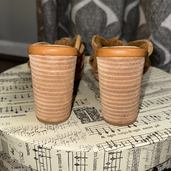 Cork Ease Haya Tan Camel Suede Chunky Heel Sandals Mules
