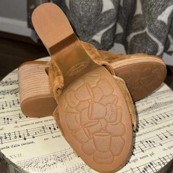 Cork Ease Haya Tan Camel Suede Chunky Heel Sandals Mules