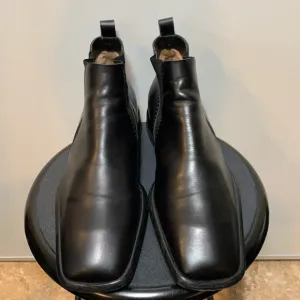 CoSTUME National Homme Chelsea Boots