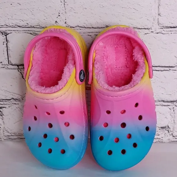 'CROCS' BAYA LINED FUZZY RELAXED FIT BACK STRAP SLIDES