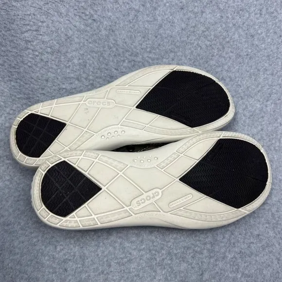 CROCS Canvas Slip On Boat Shoe Loafers Mens 7 /Wmn 9  LIghtweight Casual Beach