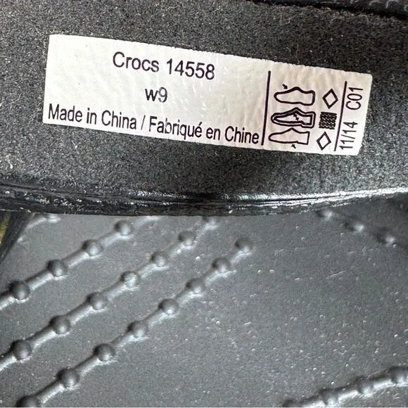 Crocs Cyprus IV 14558 Block Heel Sandals Black 9 Open Toe Strappy Mule