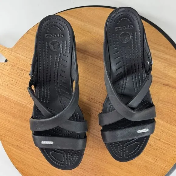 Crocs Cyprus IV 14558 Block Heel Sandals Black 9 Open Toe Strappy Mule