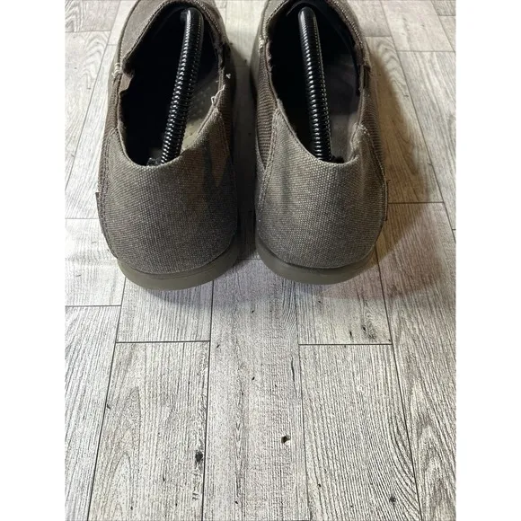 Crocs Mens Santa Cruz Lux 2 Khaki Tan Slip On Shoes Size Men's M9 Pre Owned