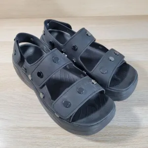 Crocs Skyline Studded Sandals Womens Size 10 Black Chunky Sole Platform Slides