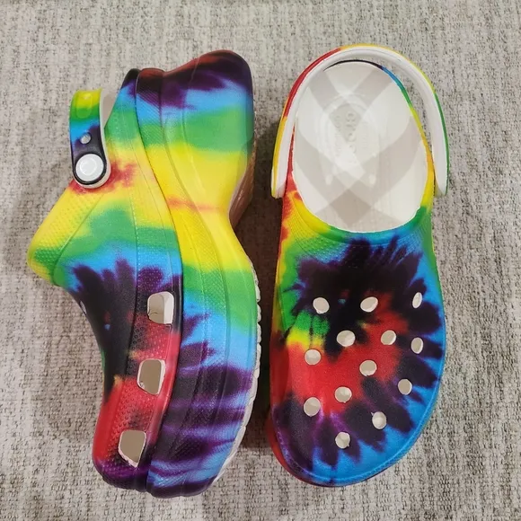 Crocs Womens Slingback Classic Bae Platform Clog Sandals Tie Dye